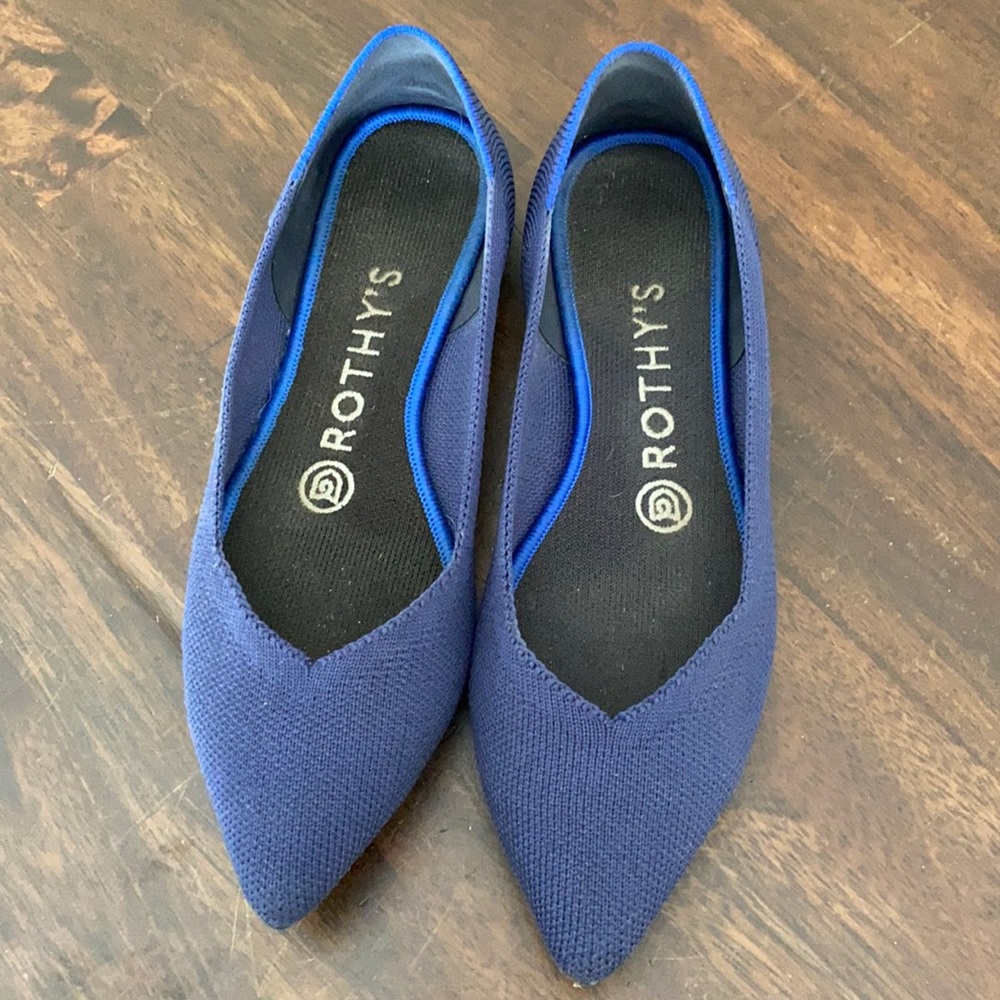 Navy blue Rothys The Point size 6